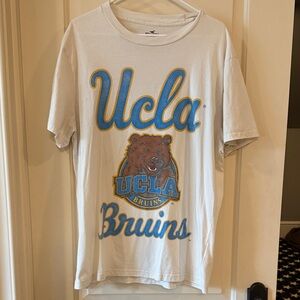 Hollister UCLA T Shirt Size Large